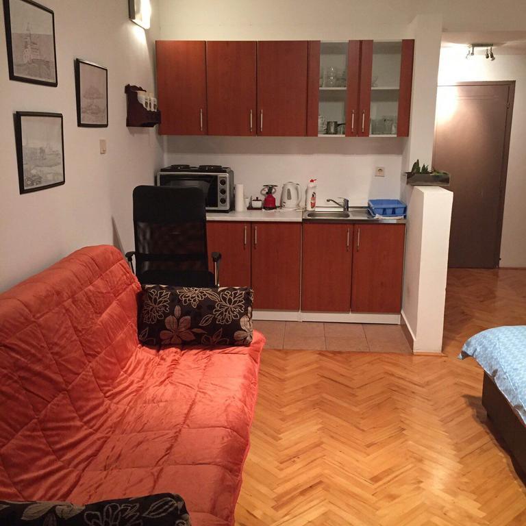 Apartment The Royal Pg Ποντγορίτσα Εξωτερικό φωτογραφία